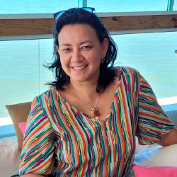 RENATA HYDEE HASUE