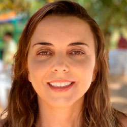 CHRISTINA DANIELLI COELHO DE MORAIS FARIA