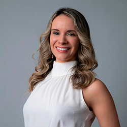 DRA. BRUNA CABUGUEIRA 