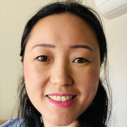 DRA. DANIELA M. O. UTIYAMA