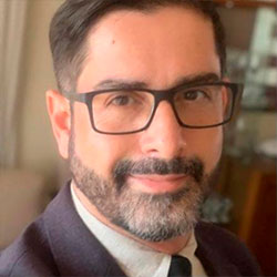 DR. EMERSON FACHIN MARTINS